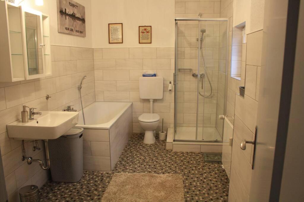 Top Messe Ferienwohnung 81Qm 埃森 外观 照片